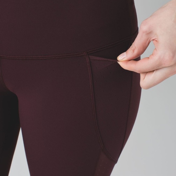 Lululemon Barre Star Pant *Full-On Luon
Bordeaux Drama - Picture 3 of 8